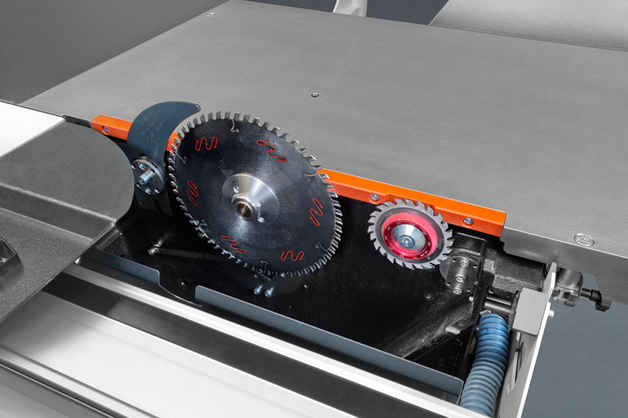 Robland Z500 Sawblade with Scoring Blade